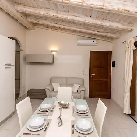 Brigata House - Luxury 2 Beds, Wifi, Balcony,sea View - Key To Appartement *