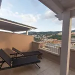 아파트 Brigata House - Luxury 2 Beds, Wifi, Balcony,sea View - Key To *