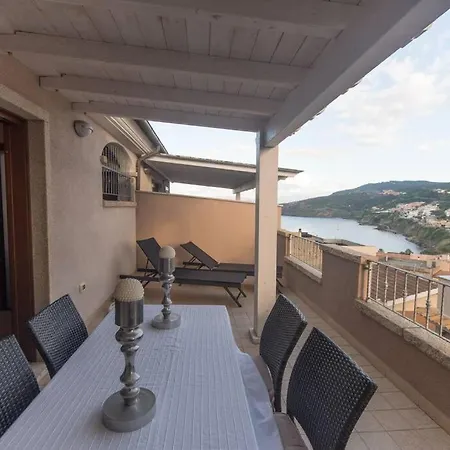 Apartmán Brigata House - Luxury 2 Beds, Wifi, Balcony,sea View - Key To *