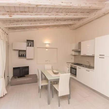Apartment Brigata House - Luxury 2 Beds, Wifi, Balcony,sea View - Key To Castelsardo