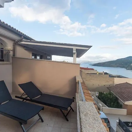 Apartment Brigata House - Luxury 2 Beds, Wifi, Balcony,sea View - Key To Castelsardo