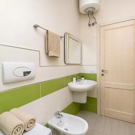 Brigata House - Luxury 2 Beds, Wifi, Balcony,sea View - Key To *