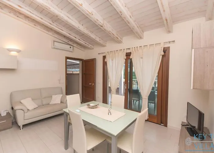 Brigata House - Luxury 2 Beds, Wifi, Balcony,sea View - Key To Daire Castelsardo